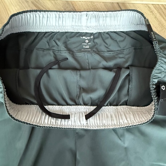 Layer 8 Mens Athletic Shorts Nephrite XL Elastic Waist Drawstring 6 Inch Inseam - Picture 5 of 7